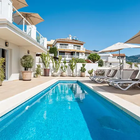 Tamarindos Villa *